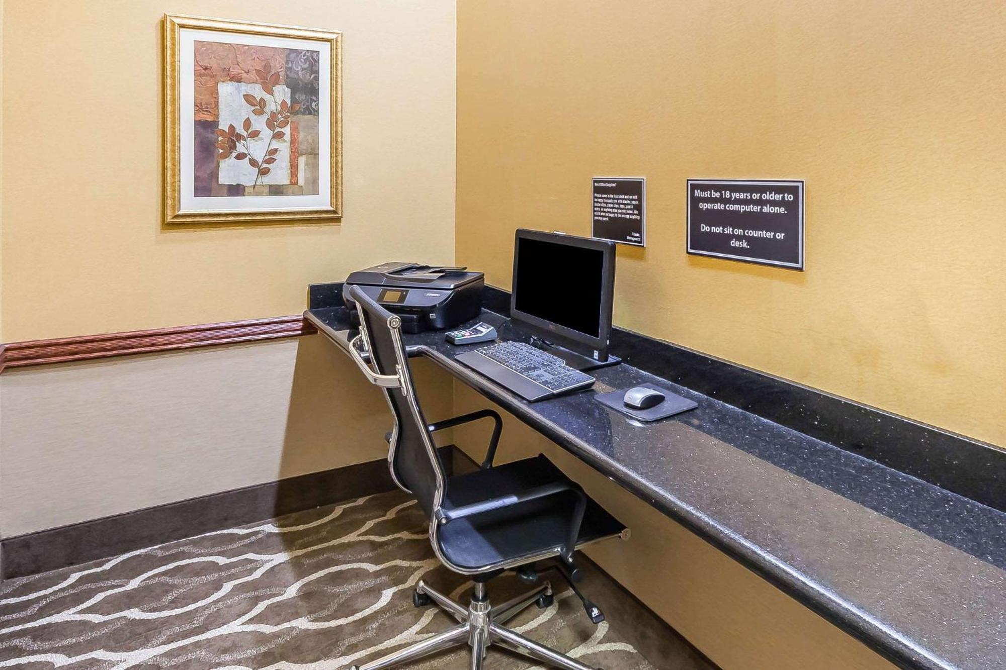 Comfort Suites Yukon - Sw Oklahoma City Extérieur photo