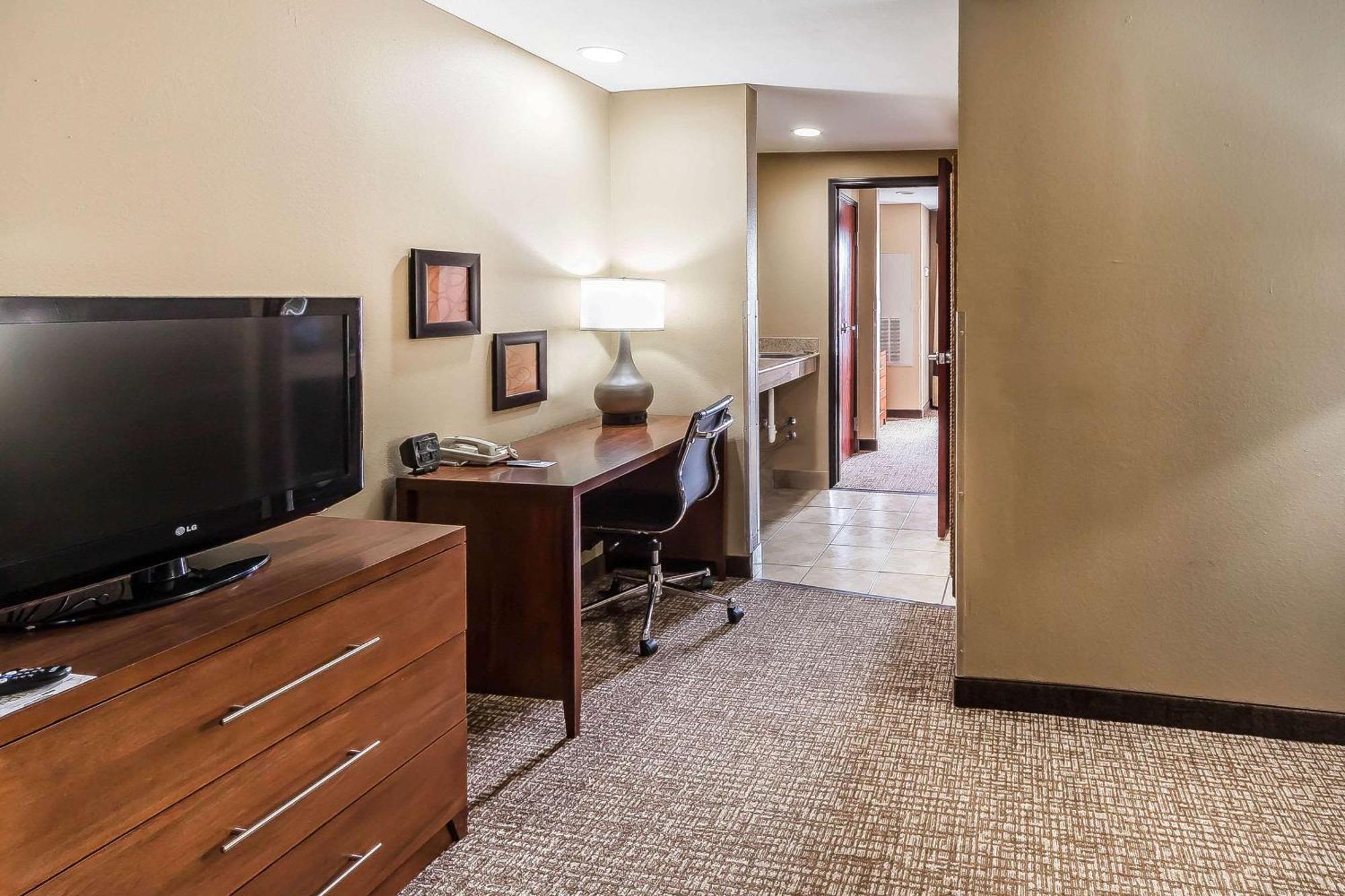 Comfort Suites Yukon - Sw Oklahoma City Extérieur photo